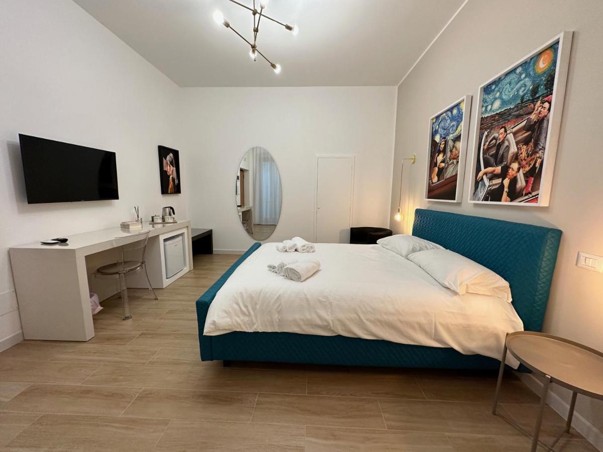 Nouvelle Vag - Apartment & Room Trani Exterior photo