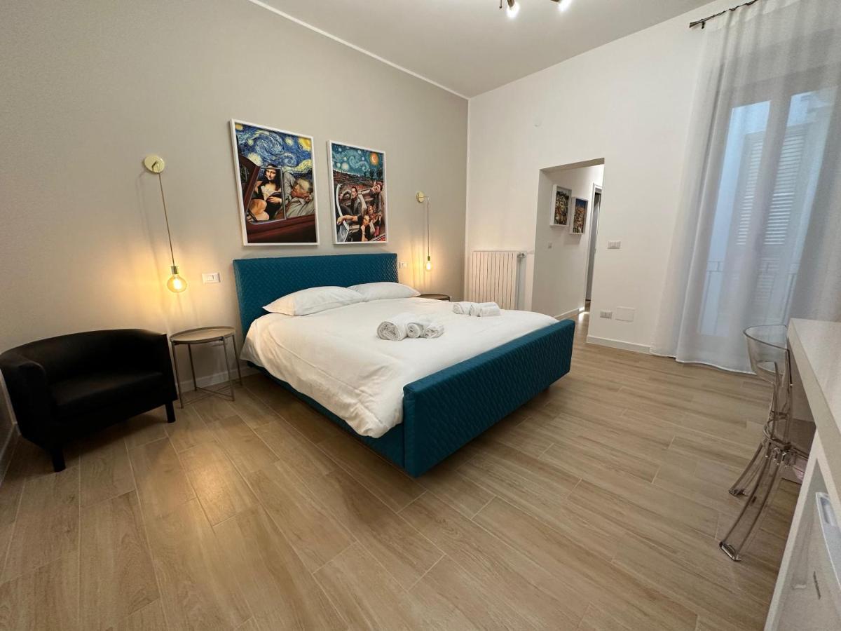 Nouvelle Vag - Apartment & Room Trani Exterior photo